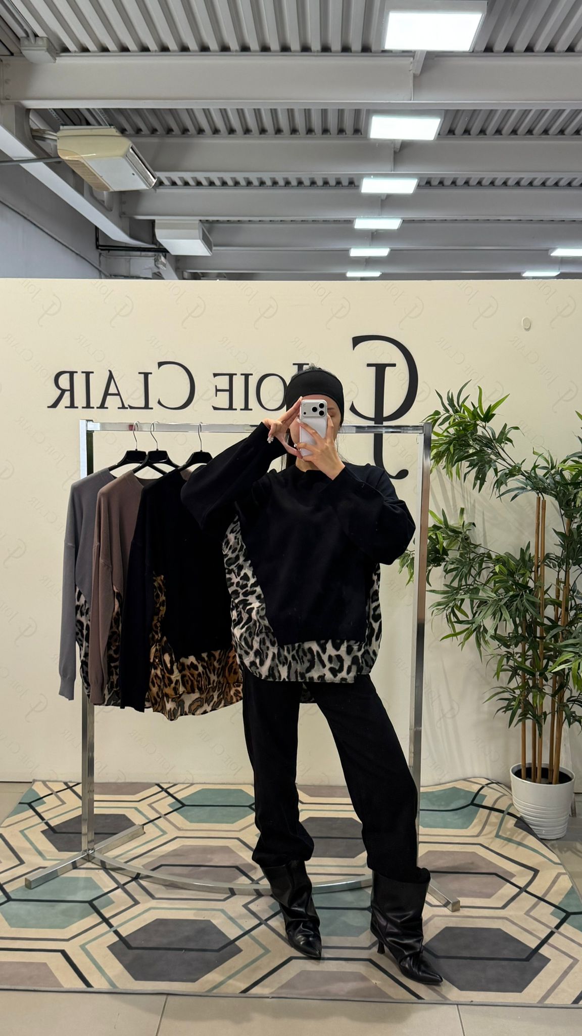 Фото Joie Clair (J-Clair)