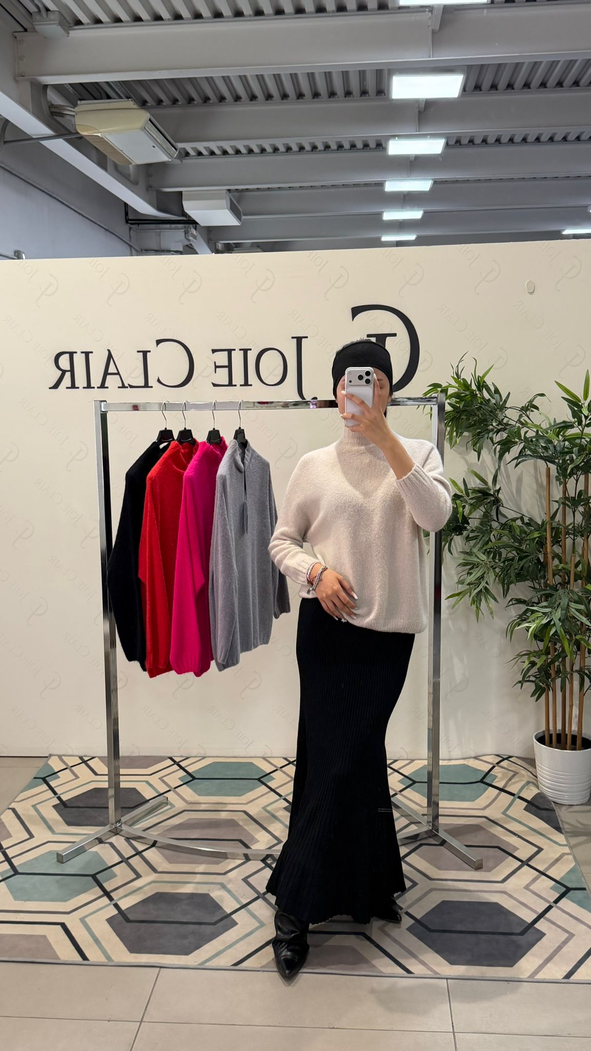 Joie Clair (J-Clair)