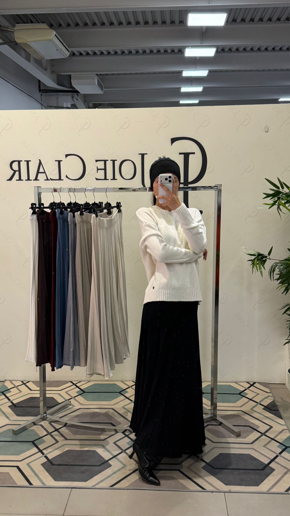 Фото Joie Clair (J-Clair)