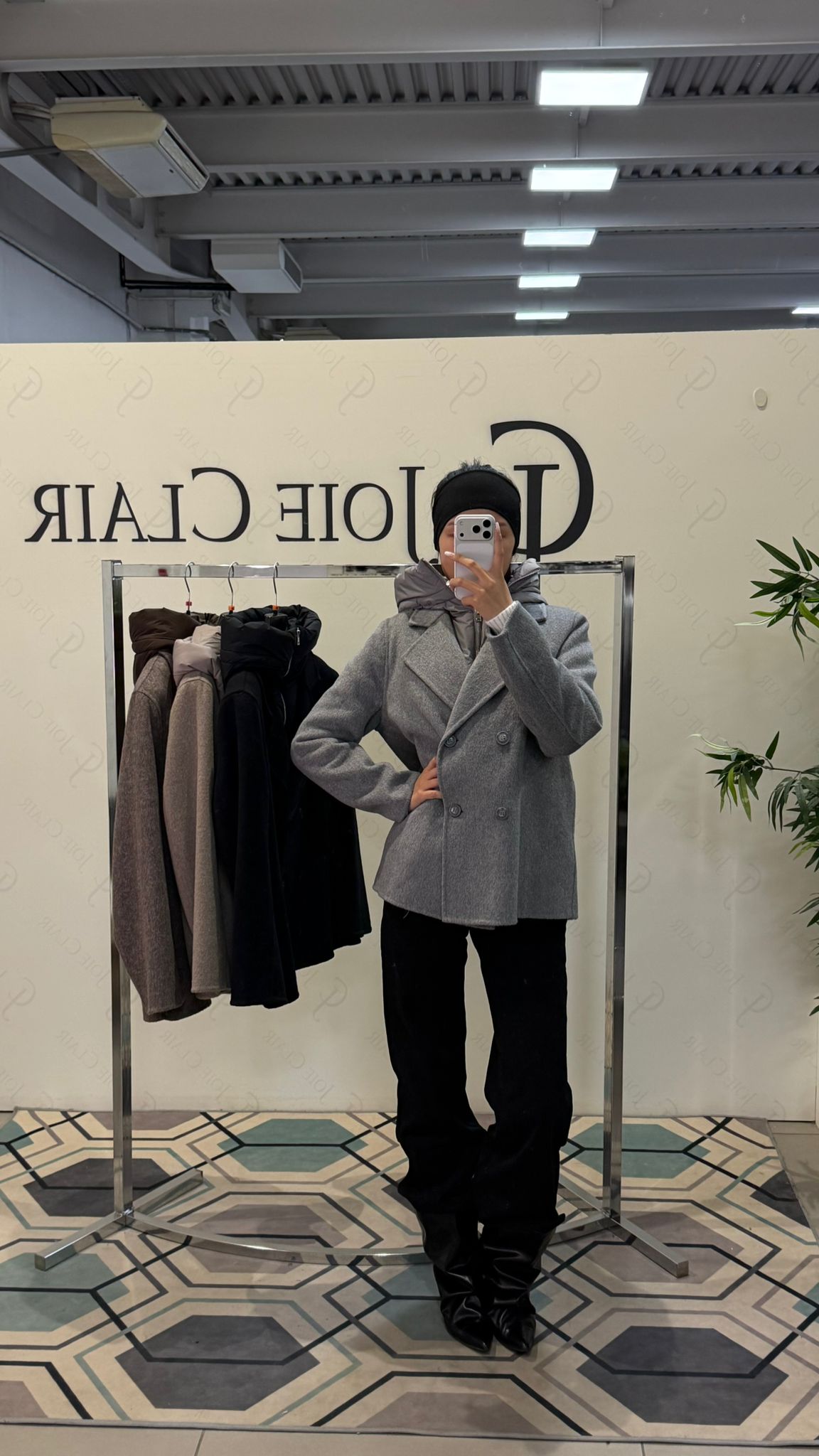 Фото Joie Clair (J-Clair)