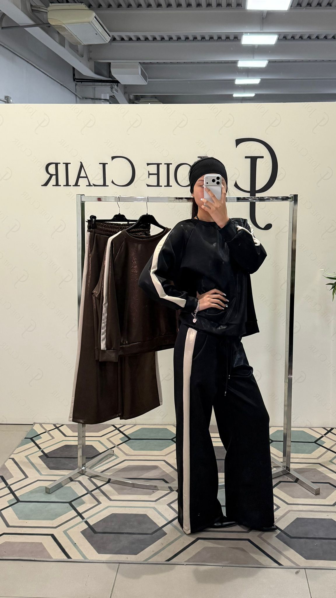 Фото Joie Clair (J-Clair)