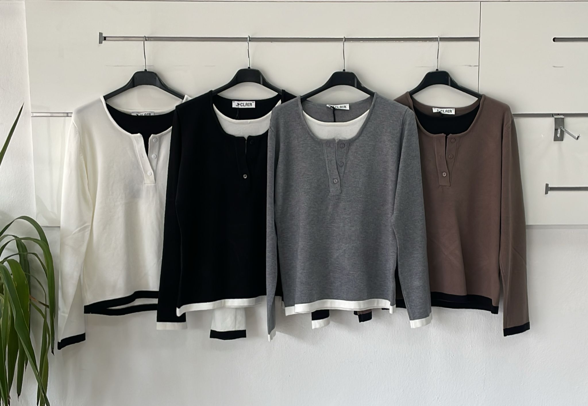 Фото Joie Clair (J-Clair)