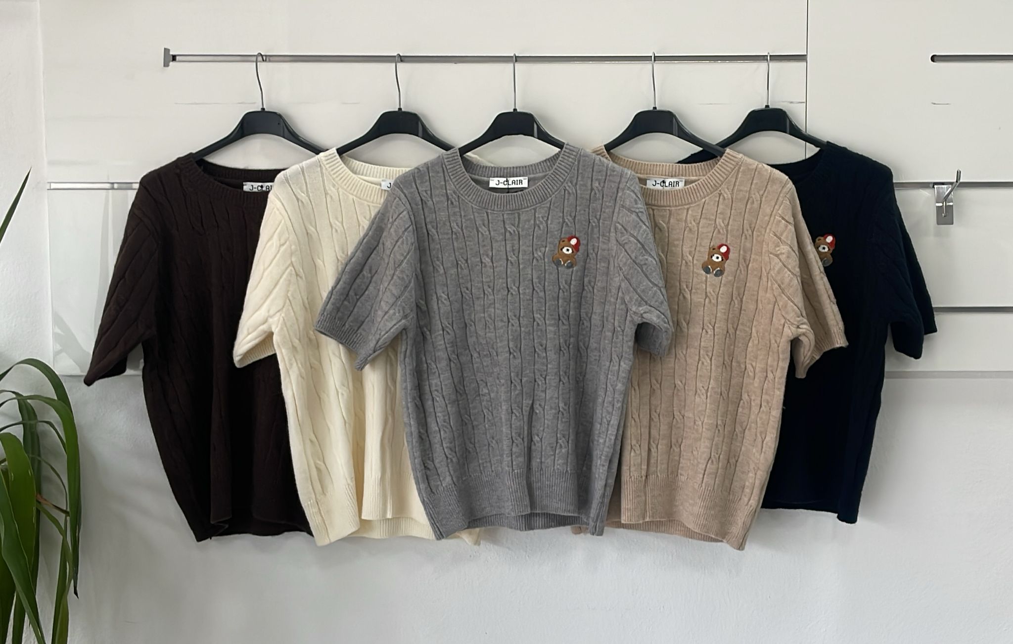 Фото Joie Clair (J-Clair)