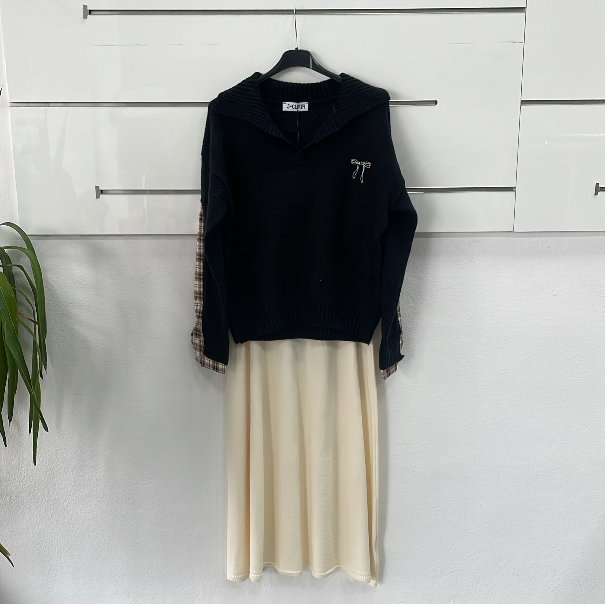 Joie Clair (J-Clair)