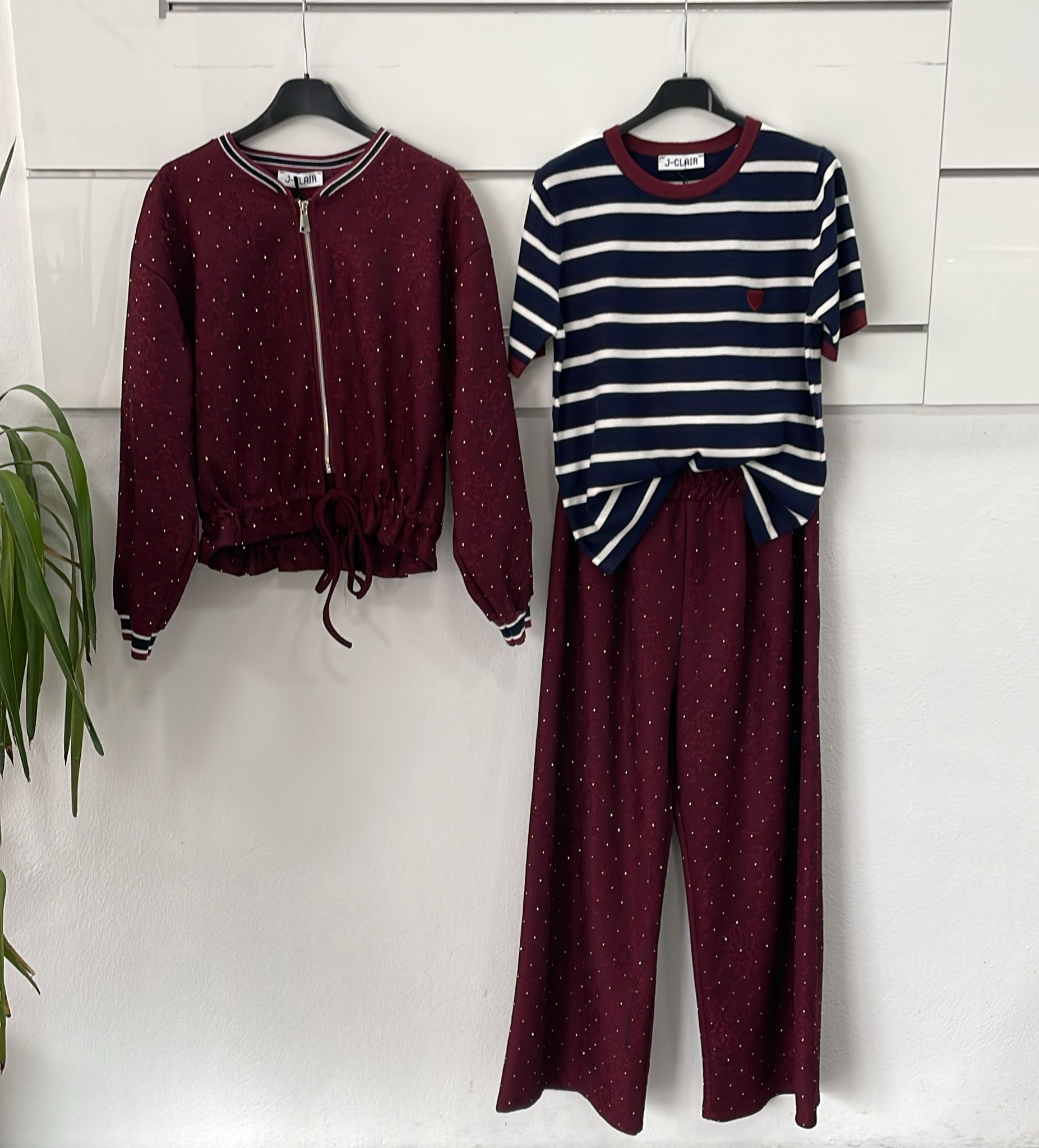 Фото Joie Clair (J-Clair)