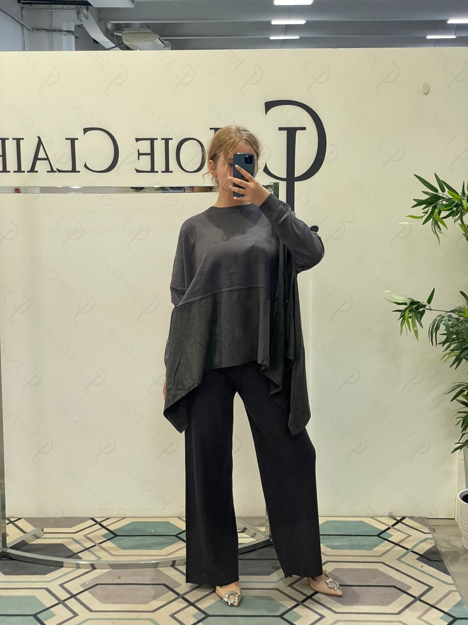 Joie Clair (J-Clair)