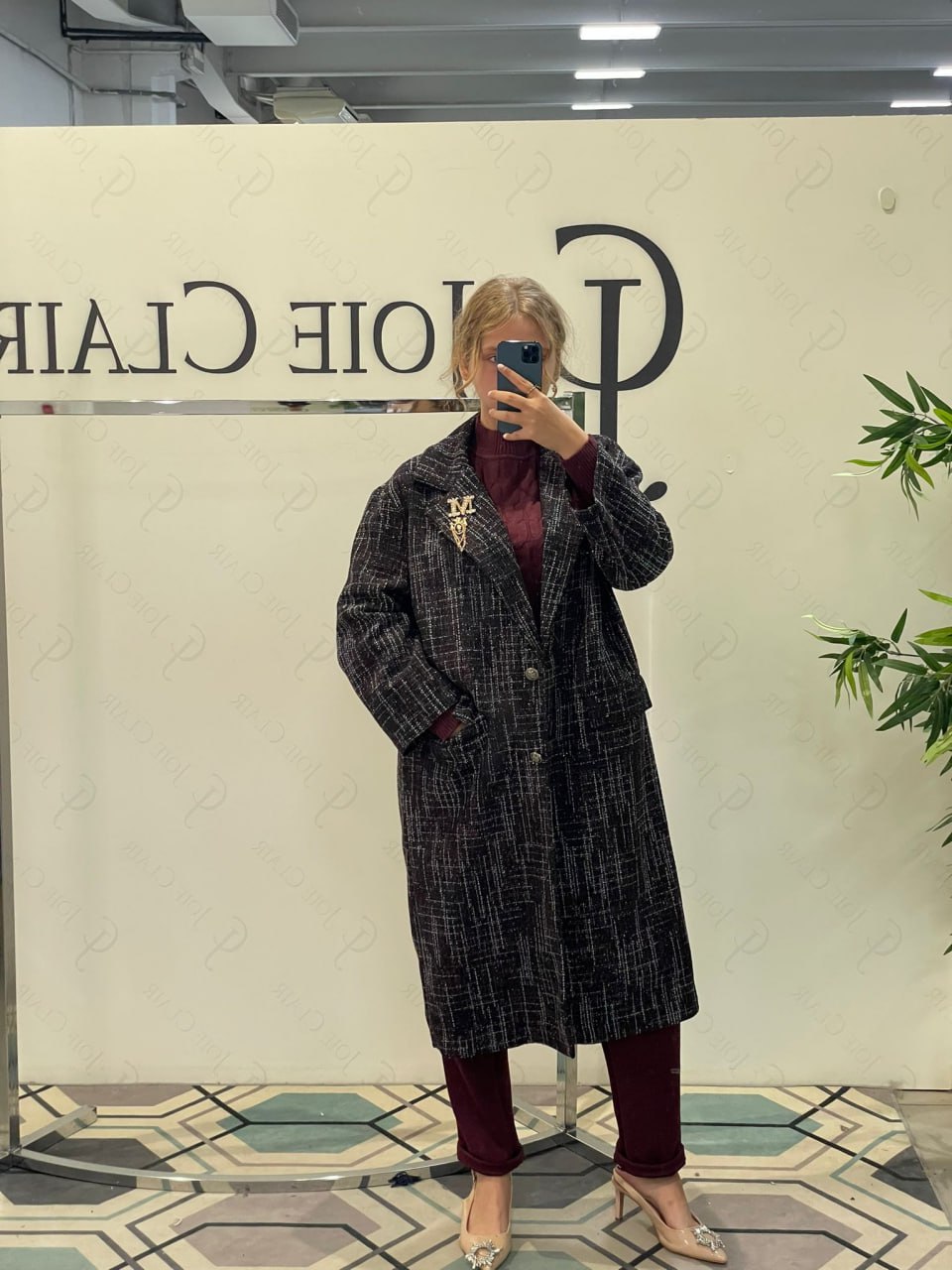 Joie Clair (J-Clair)