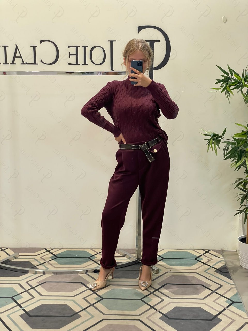 Фото Joie Clair (J-Clair)