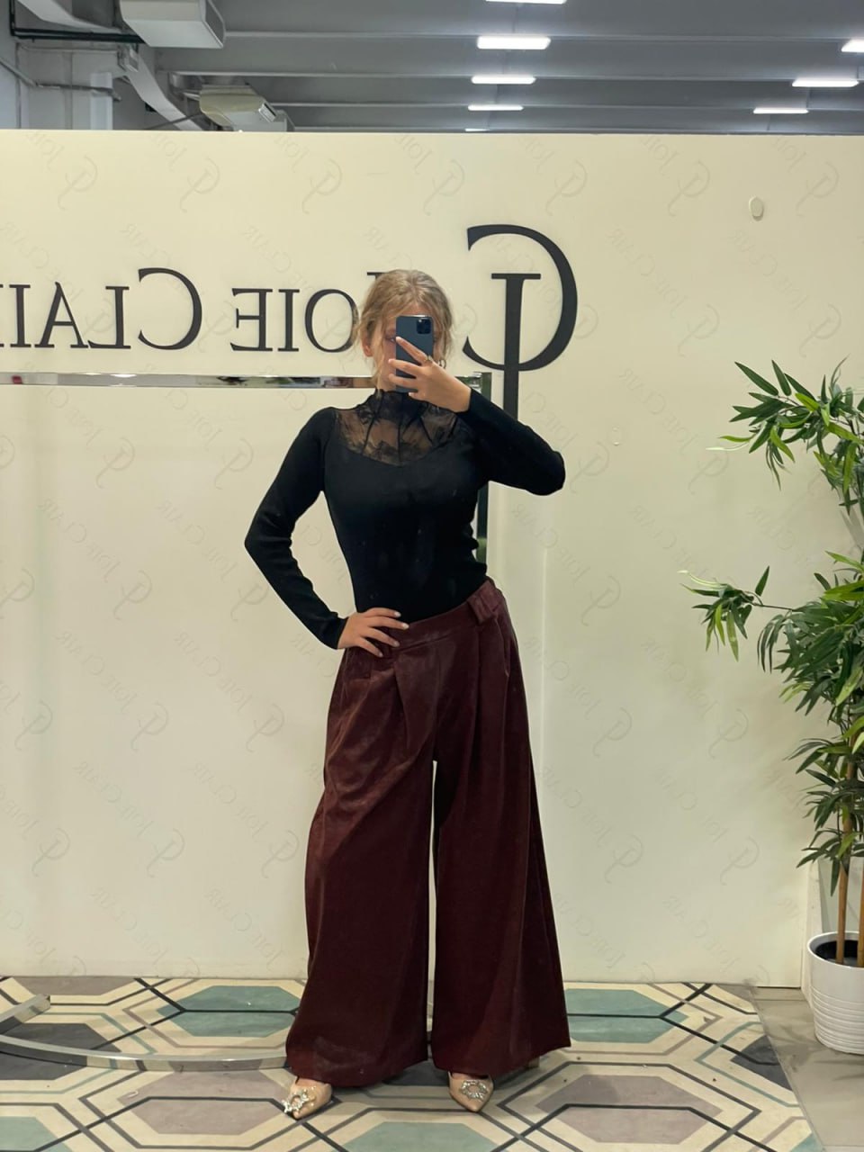 Фото Joie Clair (J-Clair)