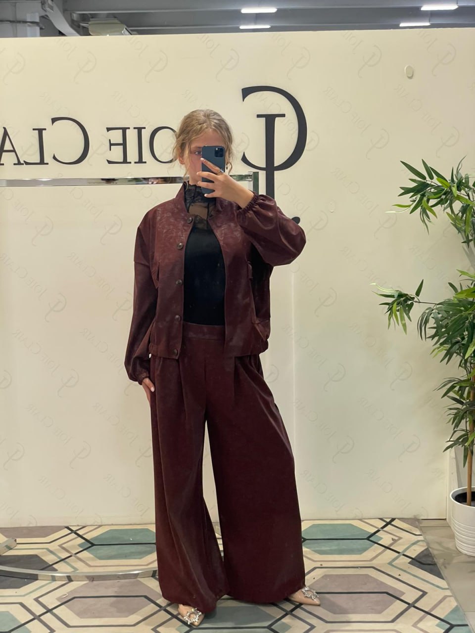 Фото Joie Clair (J-Clair)