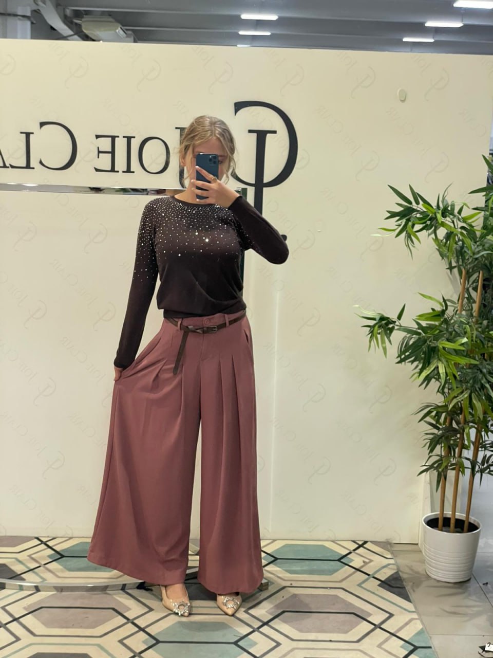 Фото Joie Clair (J-Clair)