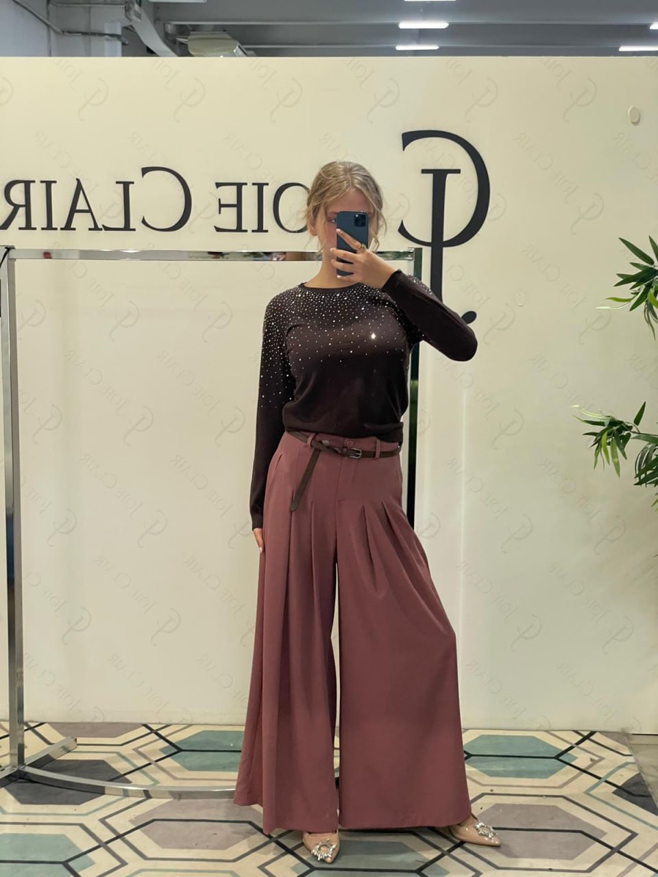 Фото Joie Clair (J-Clair)