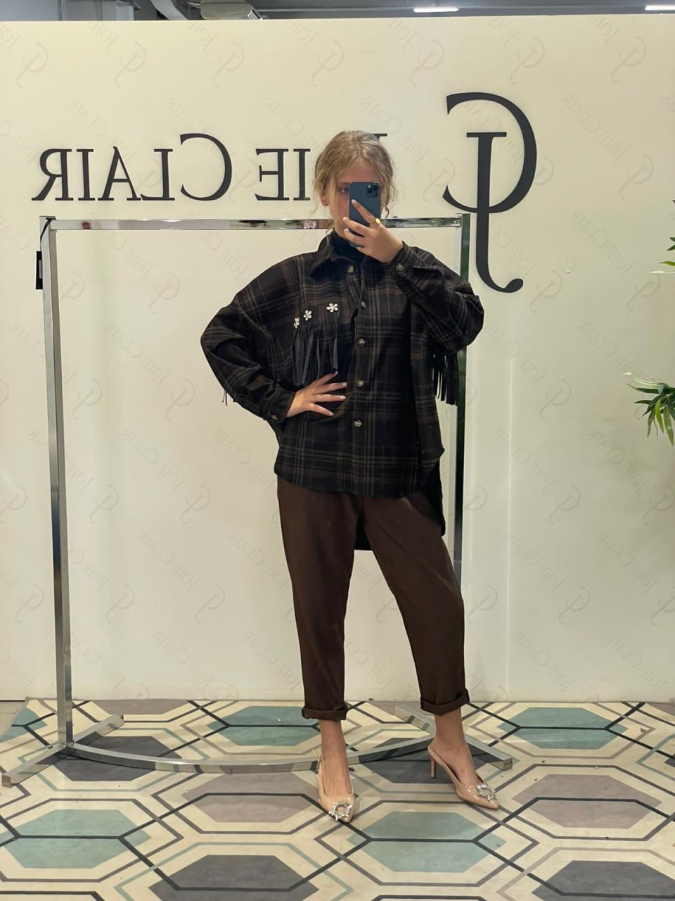 Фото Joie Clair (J-Clair)