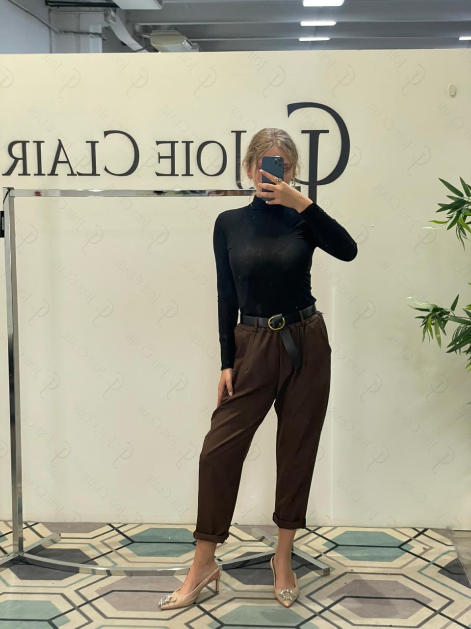 Фото Joie Clair (J-Clair)