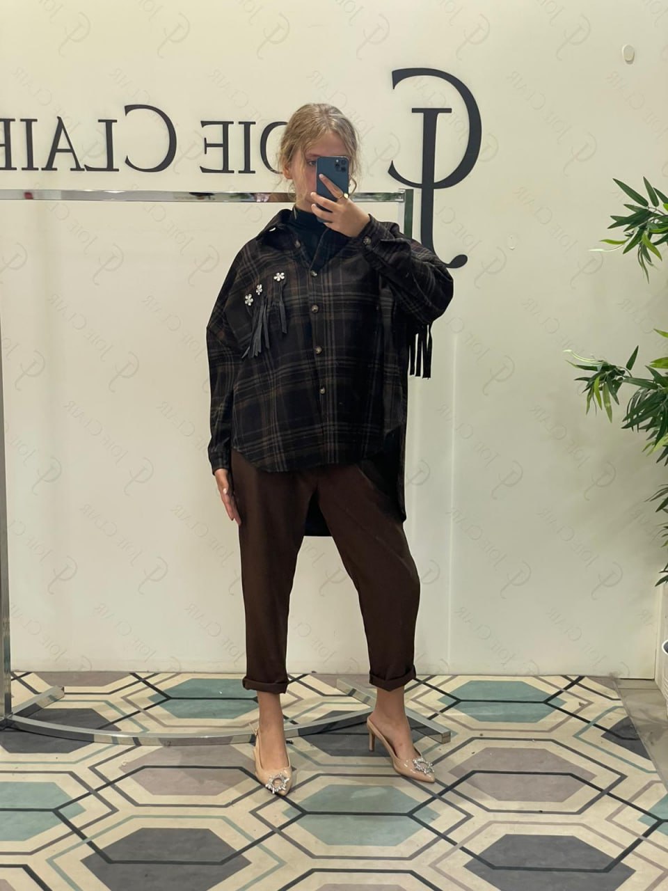 Фото Joie Clair (J-Clair)