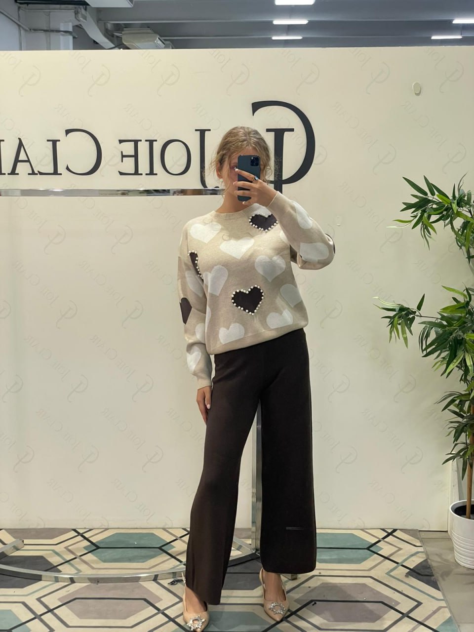 Фото Joie Clair (J-Clair)