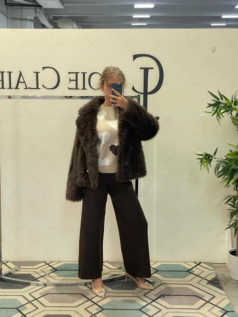 Фото Joie Clair (J-Clair)