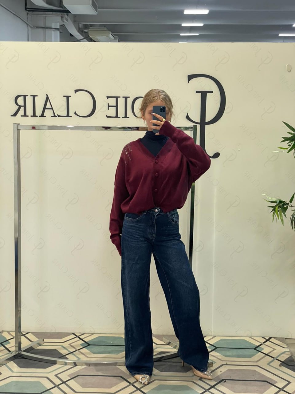 Joie Clair (J-Clair)