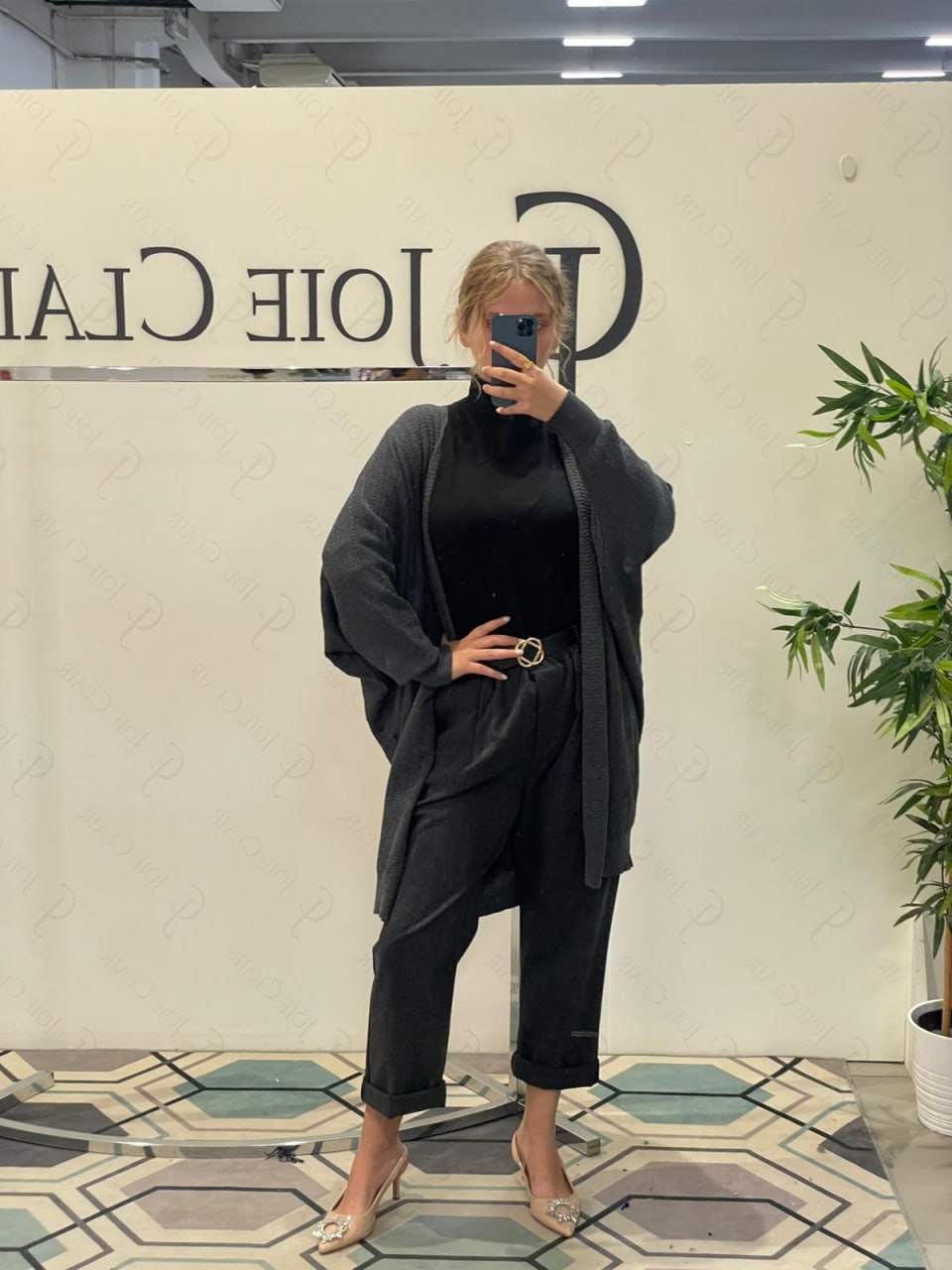 Joie Clair (J-Clair)