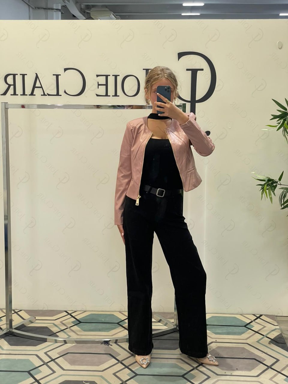 Joie Clair (J-Clair)