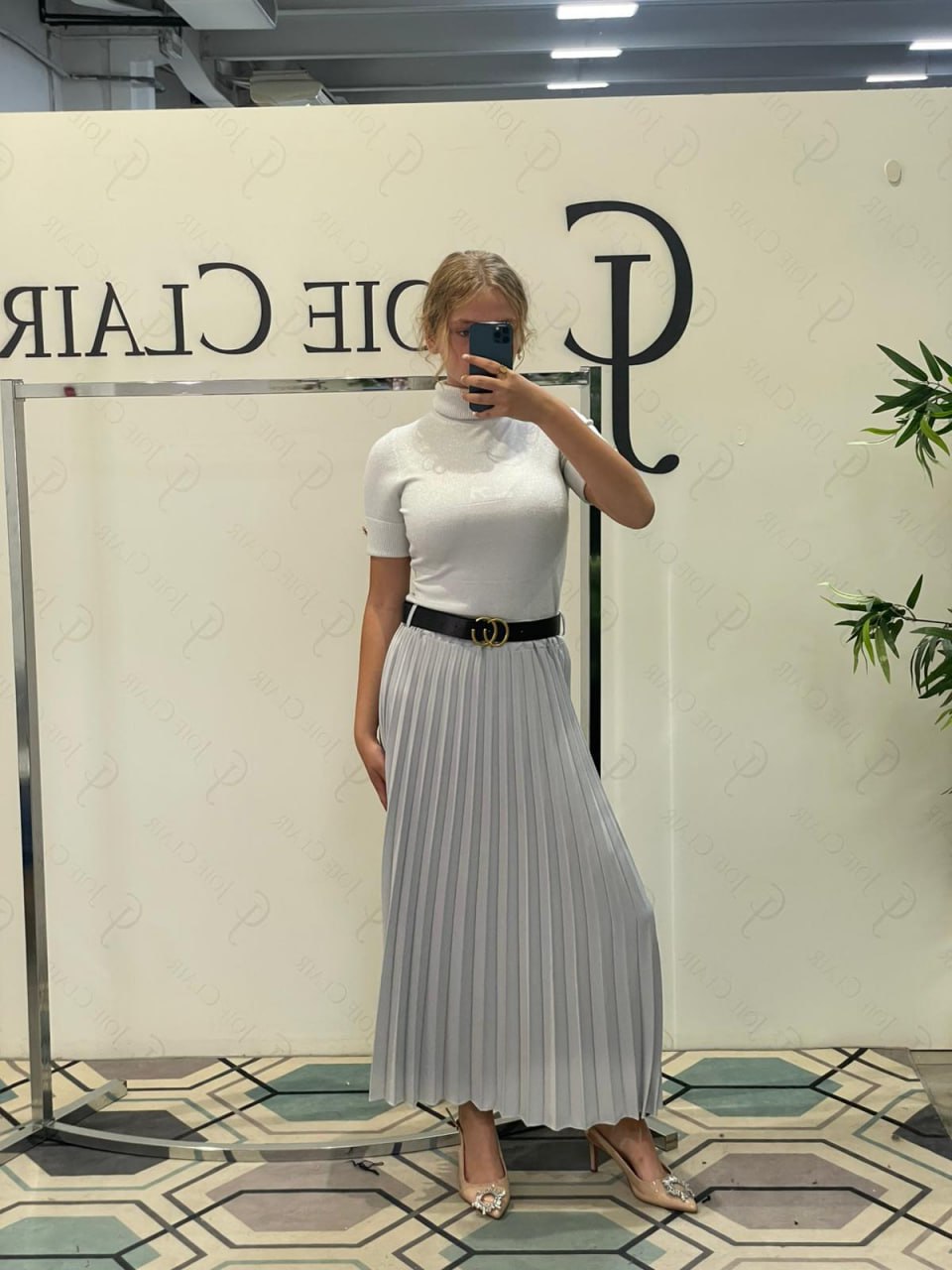 Joie Clair (J-Clair)