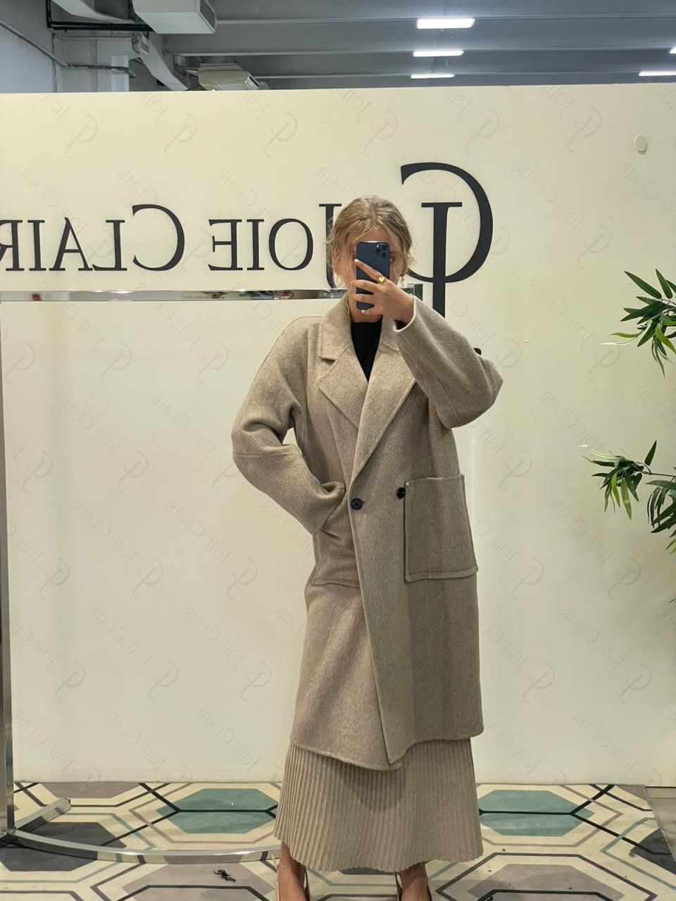 Joie Clair (J-Clair)