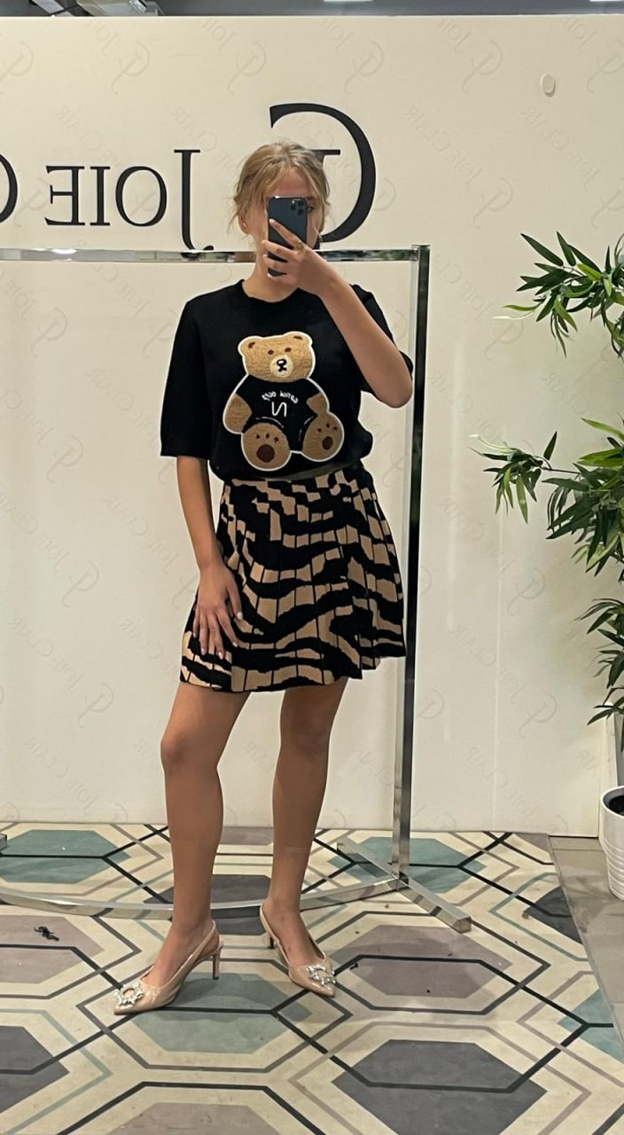 Фото Joie Clair (J-Clair)