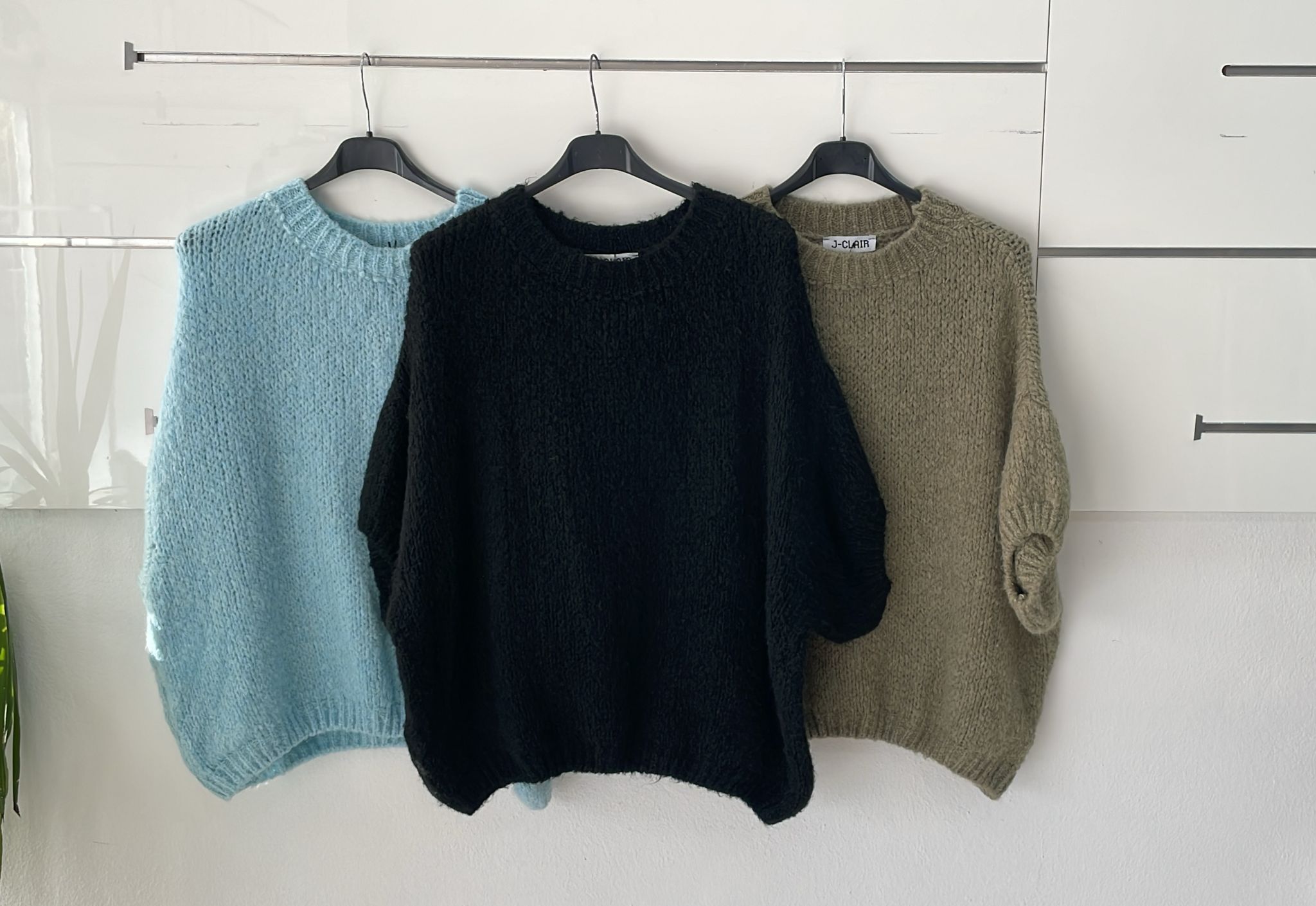 Фото Joie Clair (J-Clair)