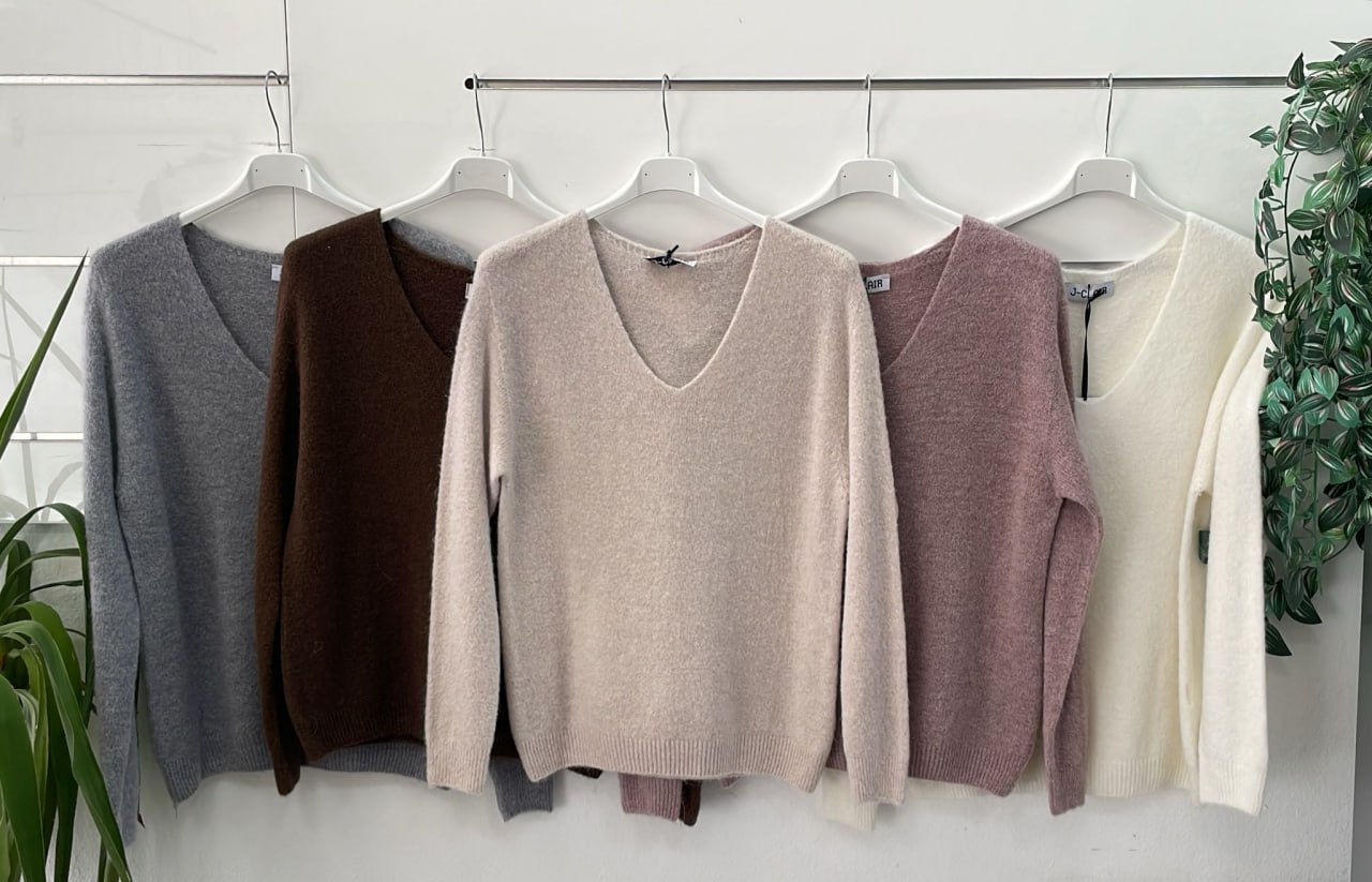 Joie Clair (J-Clair)