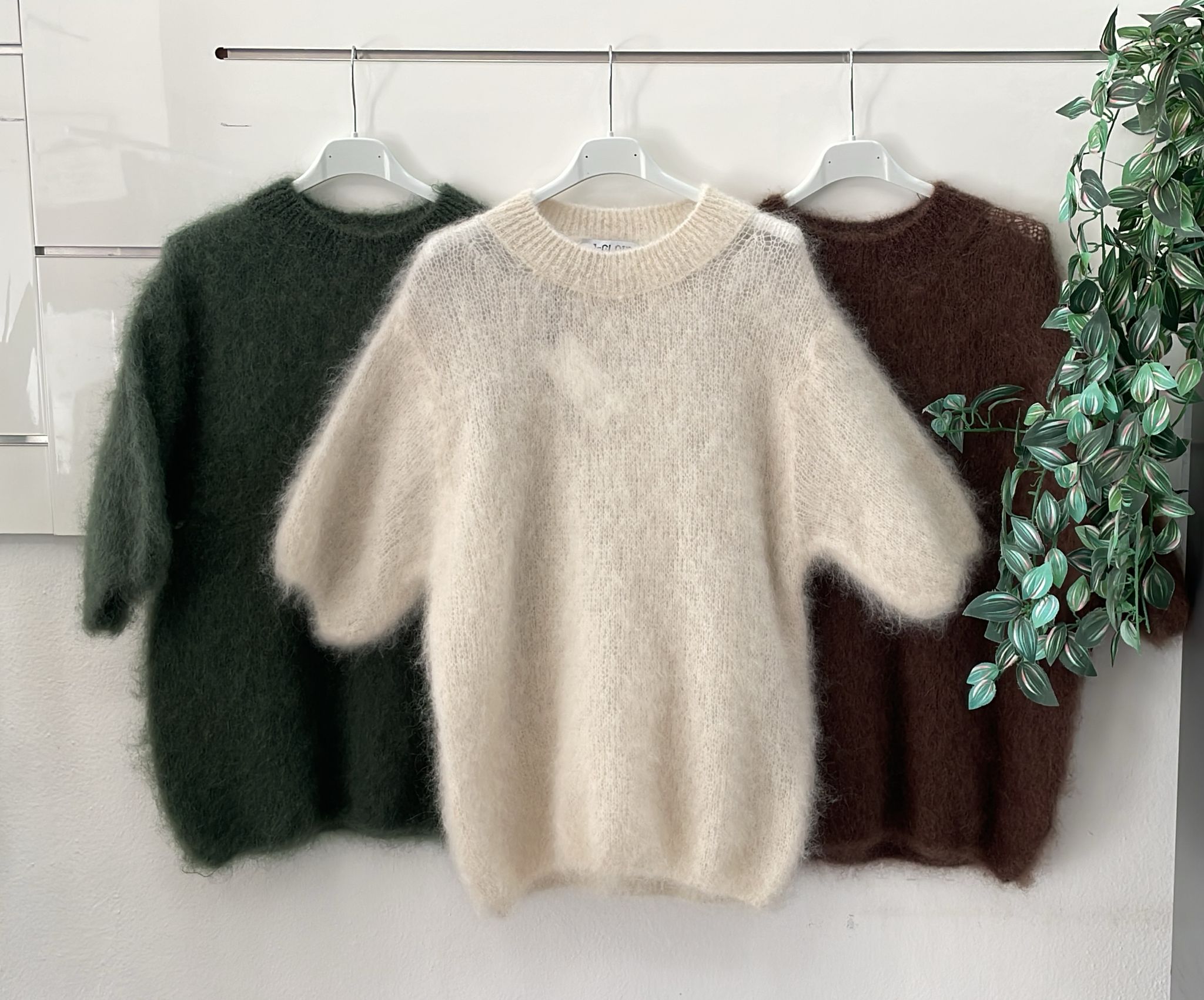 Joie Clair (J-Clair)