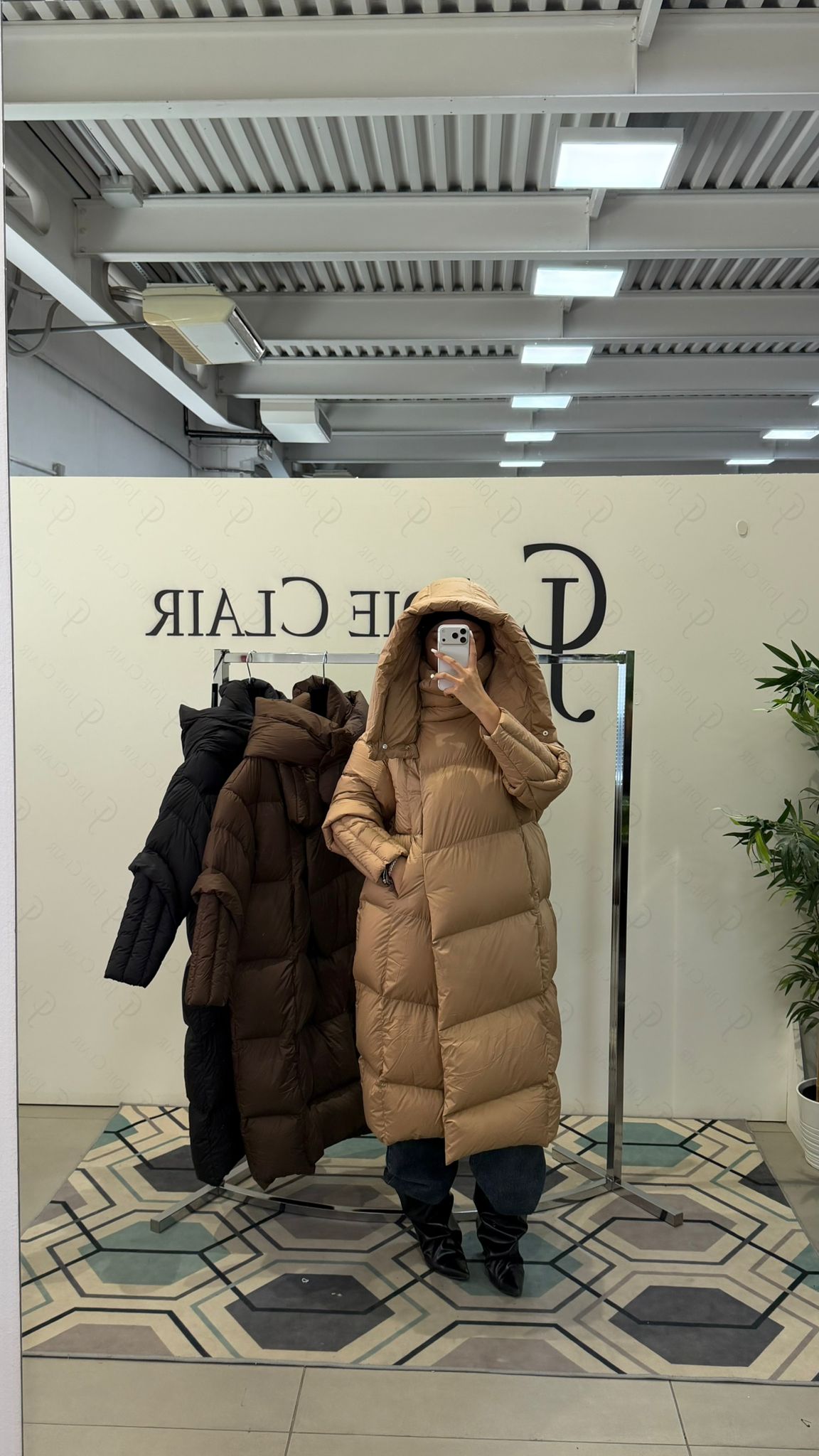 Фото Joie Clair (J-Clair)