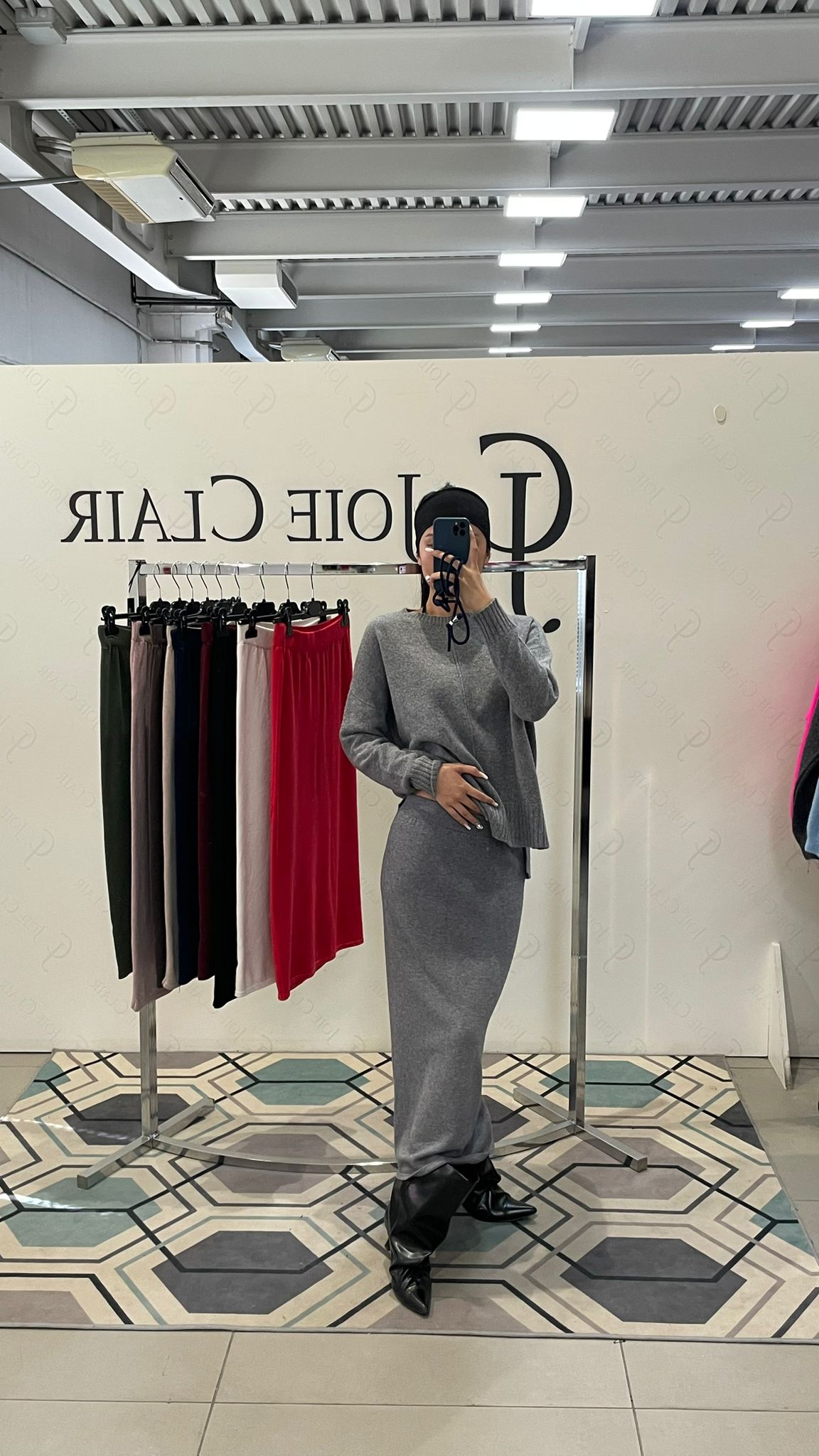 Фото Joie Clair (J-Clair)