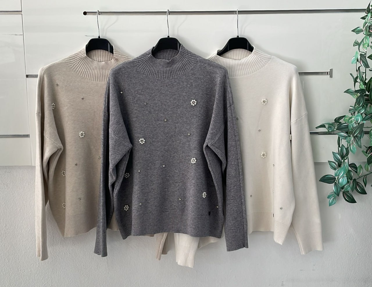 Фото Joie Clair (J-Clair)