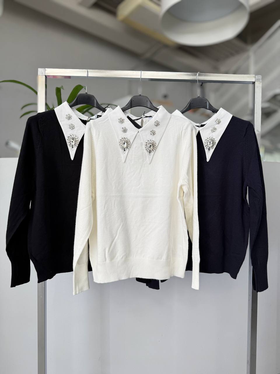 Joie Clair (J-Clair)