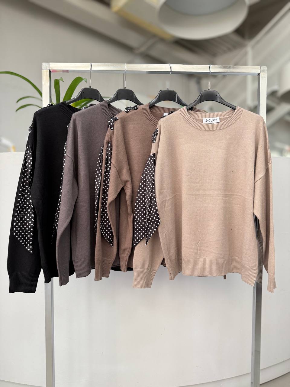 Joie Clair (J-Clair)