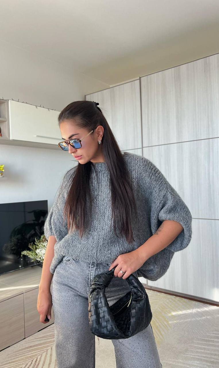 Joie Clair (J-Clair)