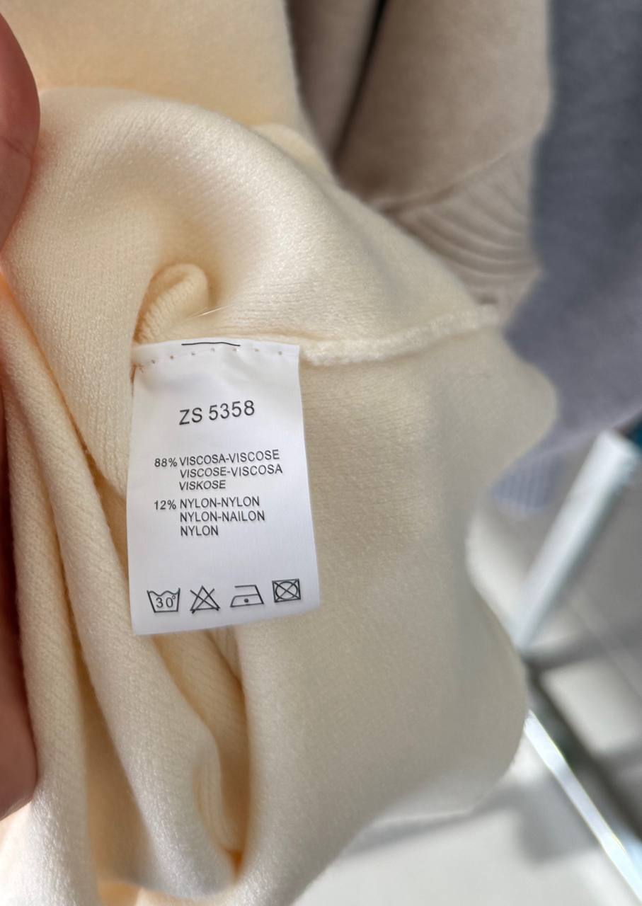 Joie Clair (J-Clair)