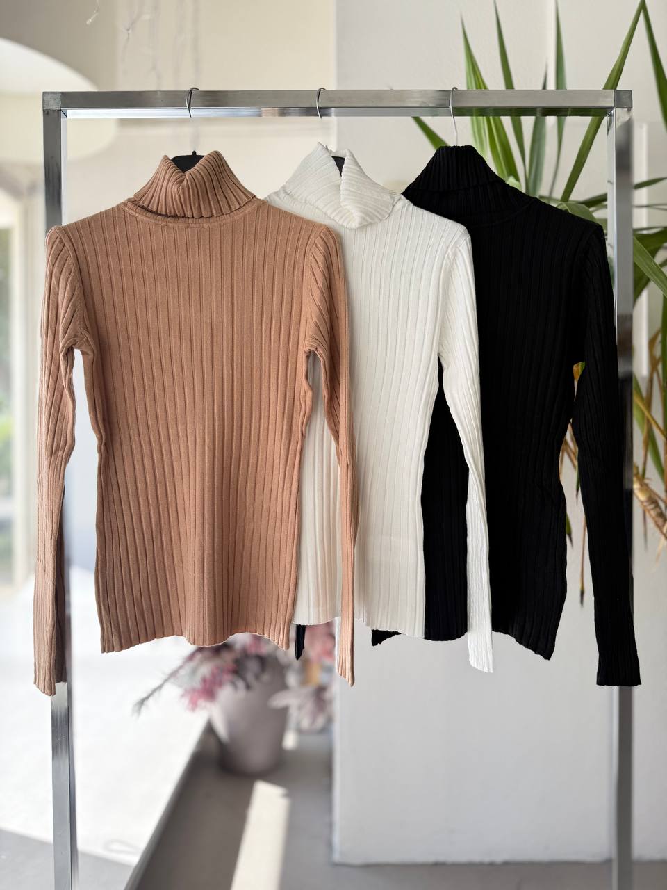 Joie Clair (J-Clair)