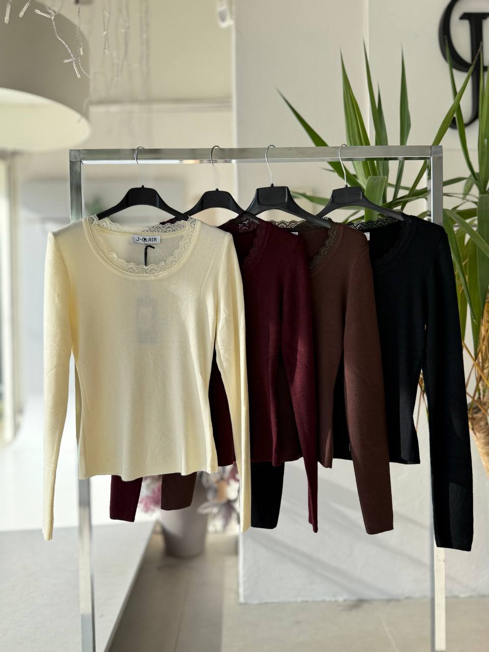 Joie Clair (J-Clair)