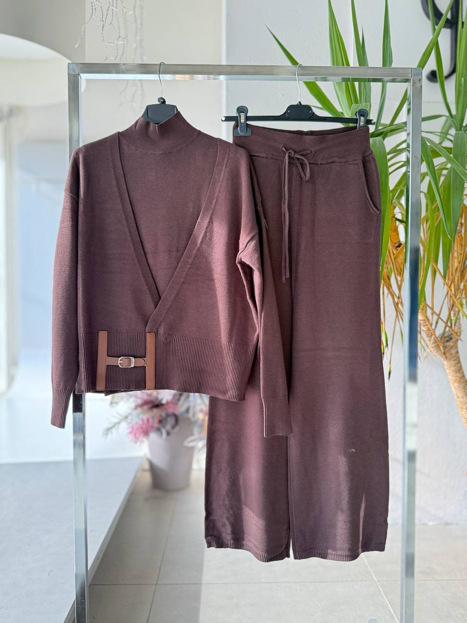 Joie Clair (J-Clair)