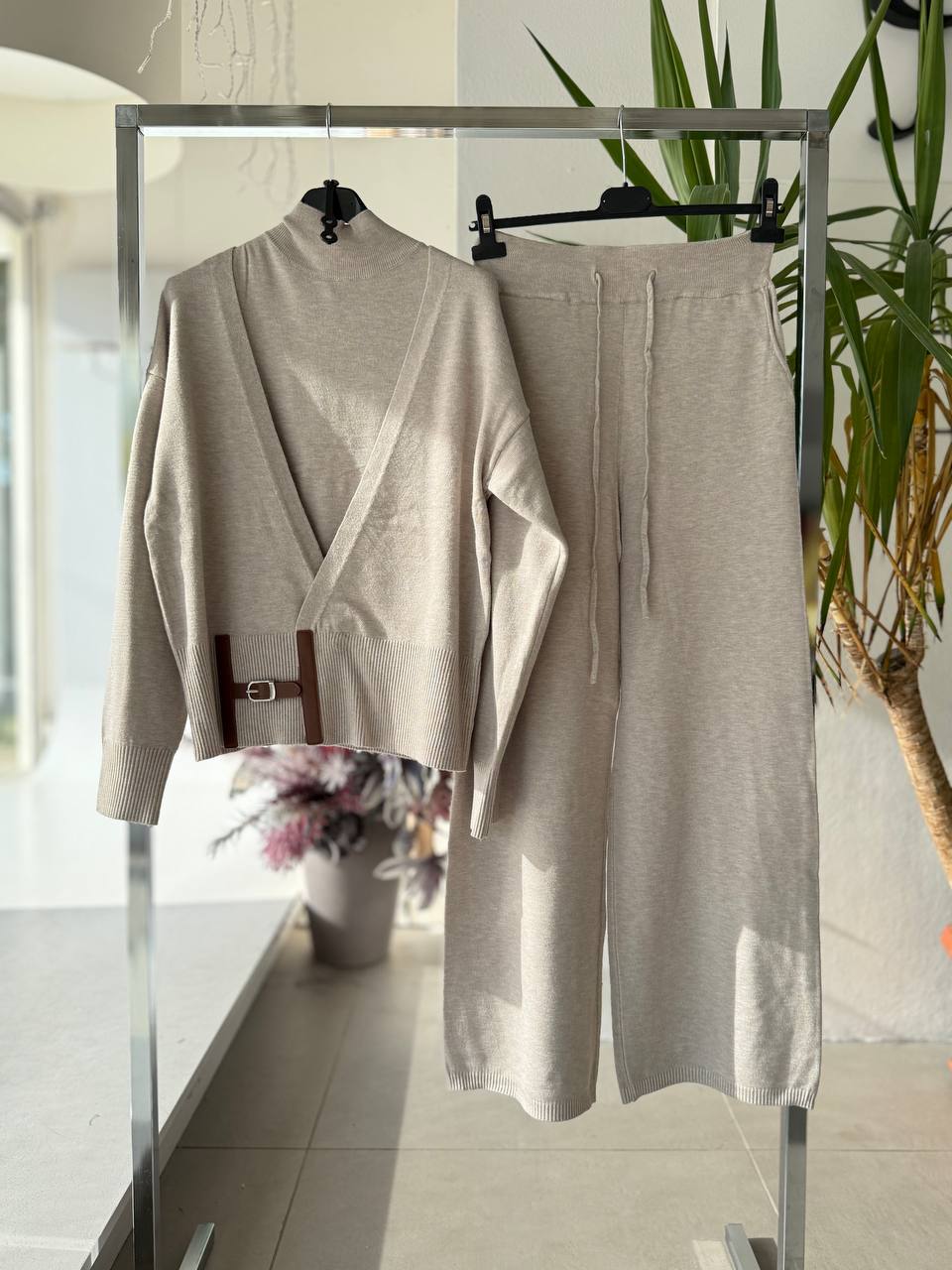 Joie Clair (J-Clair)