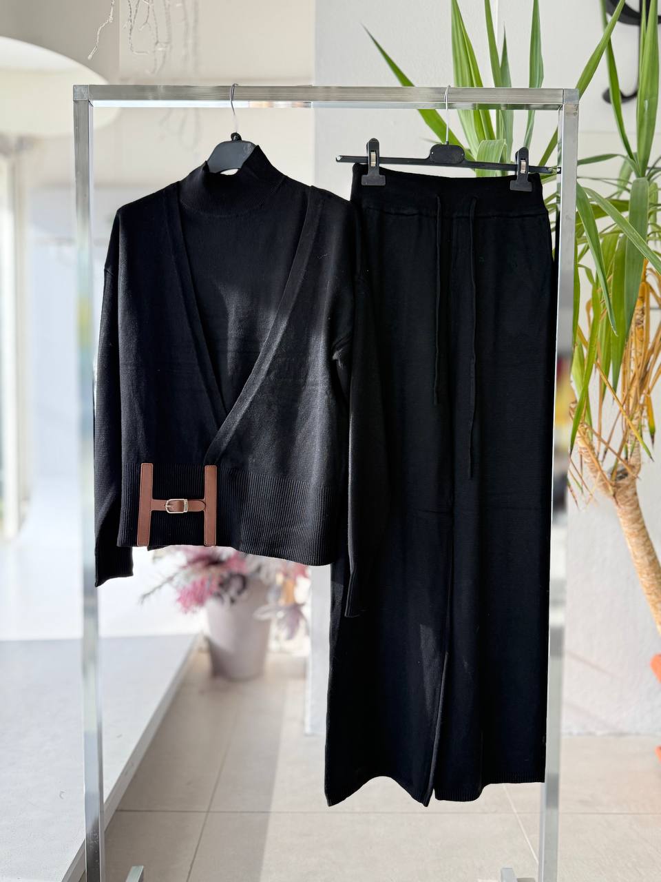 Joie Clair (J-Clair)