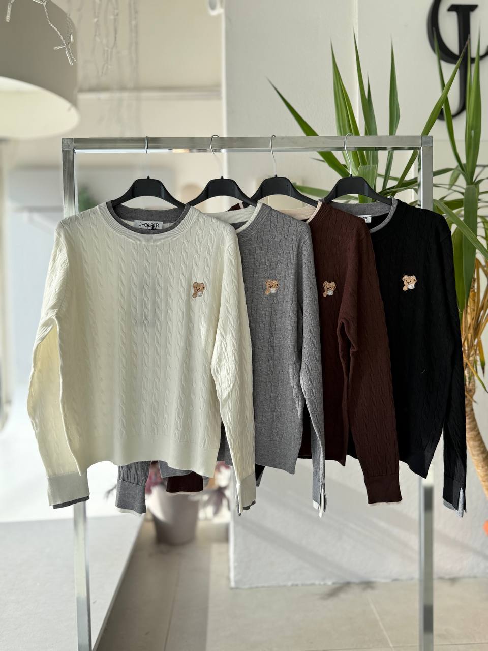 Joie Clair (J-Clair)