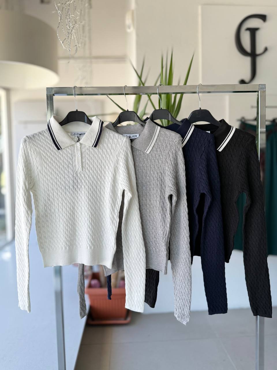 Фото Joie Clair (J-Clair)