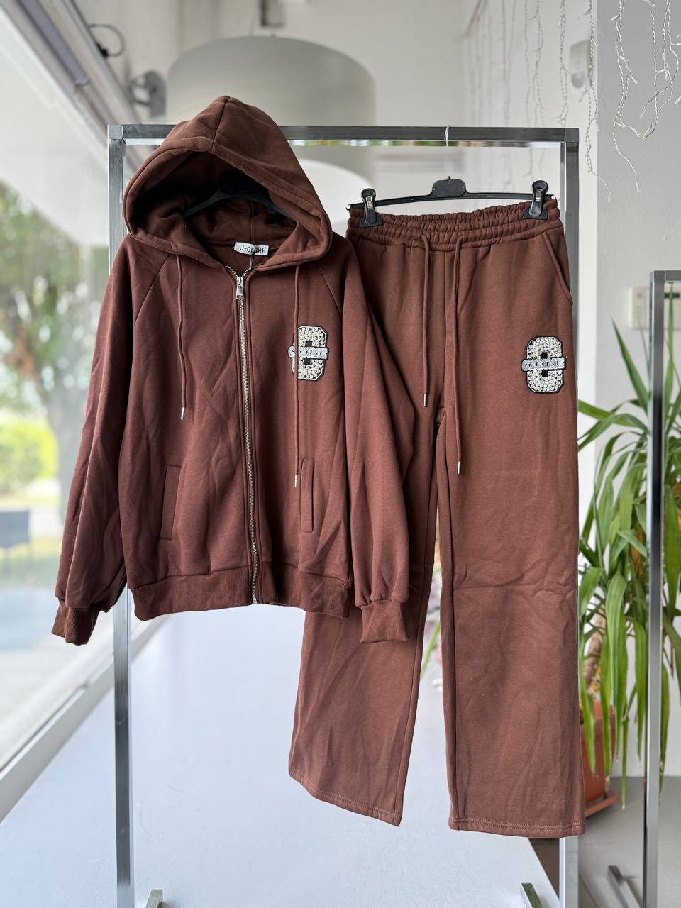 Joie Clair (J-Clair)