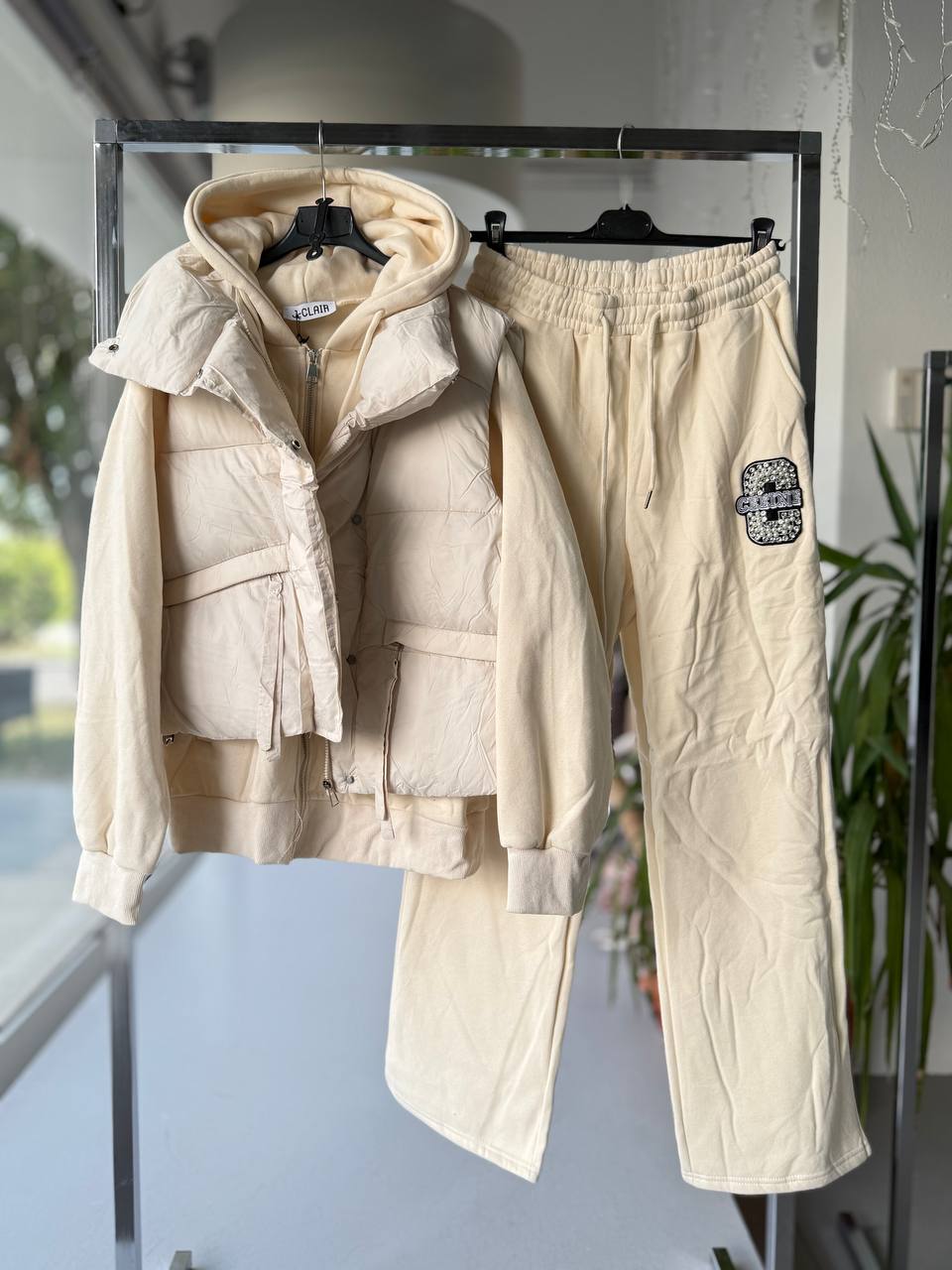 Joie Clair (J-Clair)