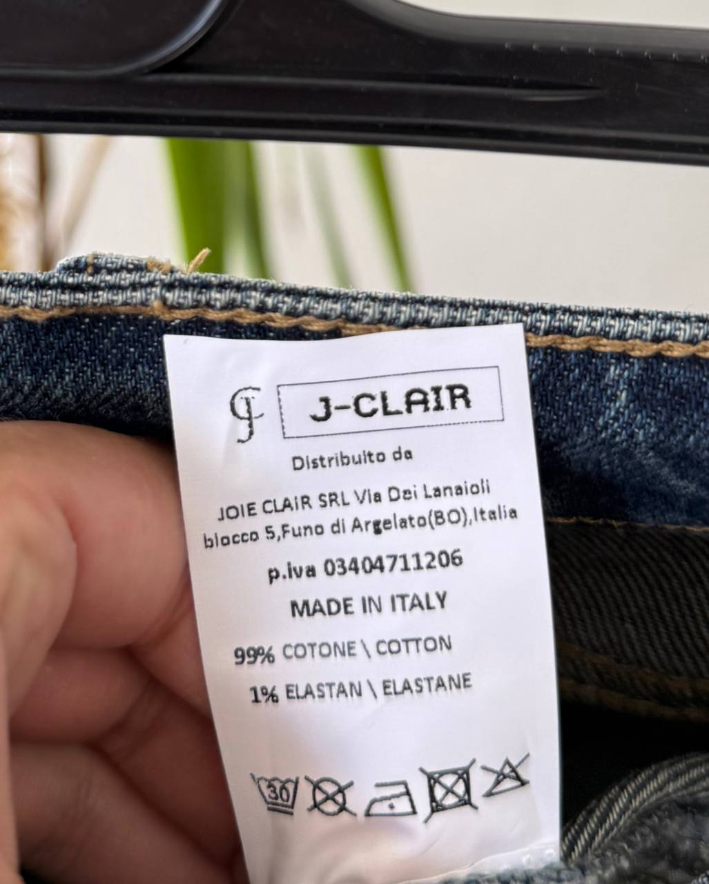 Joie Clair (J-Clair)