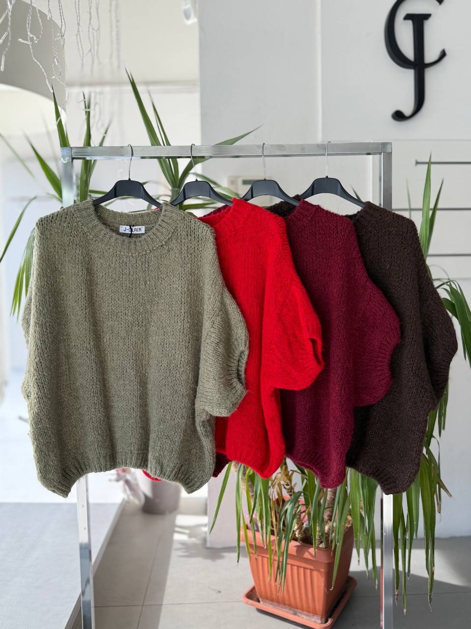 Фото Joie Clair (J-Clair)