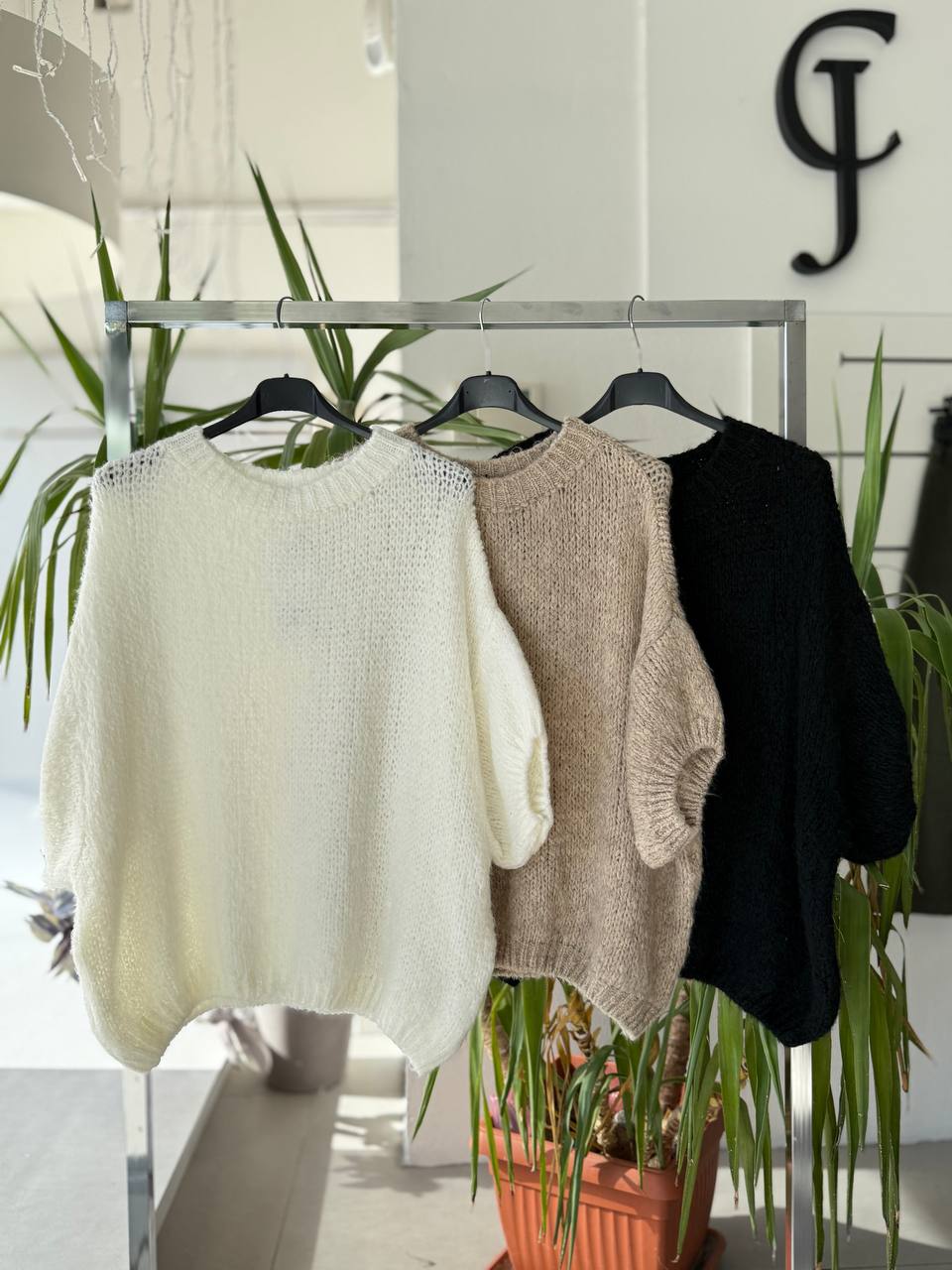 Фото Joie Clair (J-Clair)