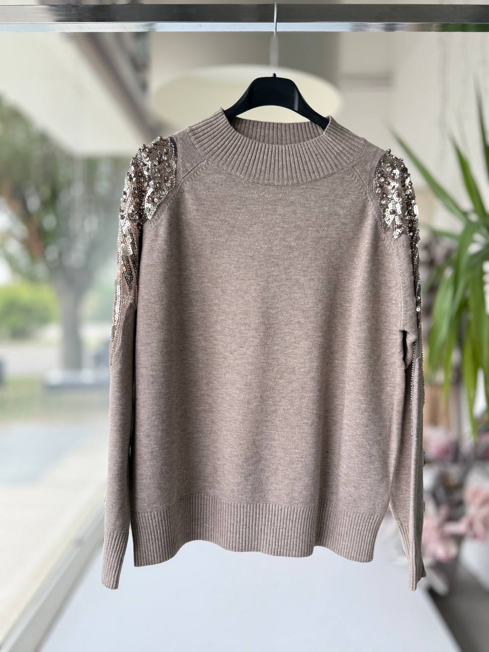 Joie Clair (J-Clair)